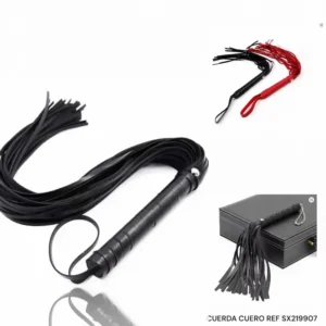 Látigo BDSM de cuero